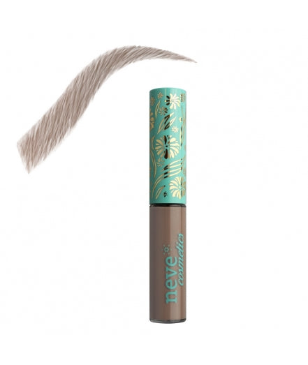 Modelo de cejas London Ash