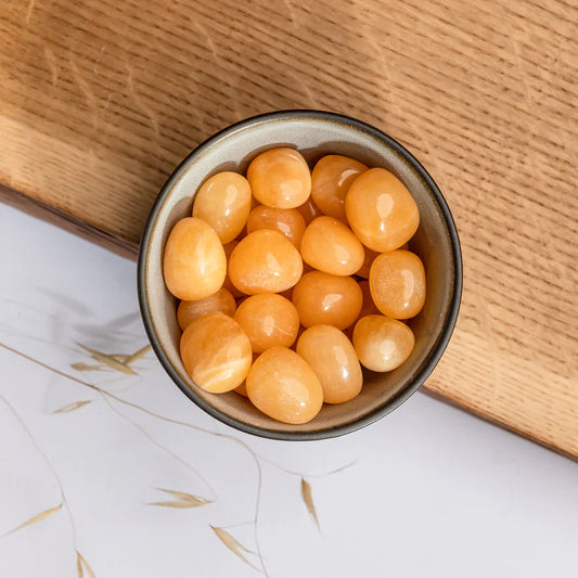 Calcita naranja pulida