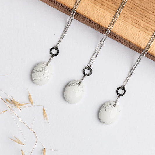 Collar de howlita del zodiaco - Edición limitada